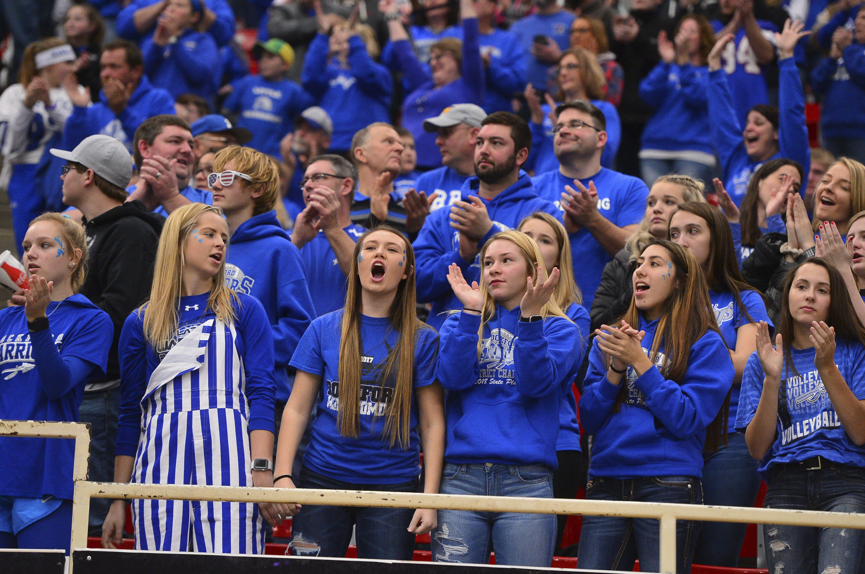 State FBall Rockford vs. New London 26